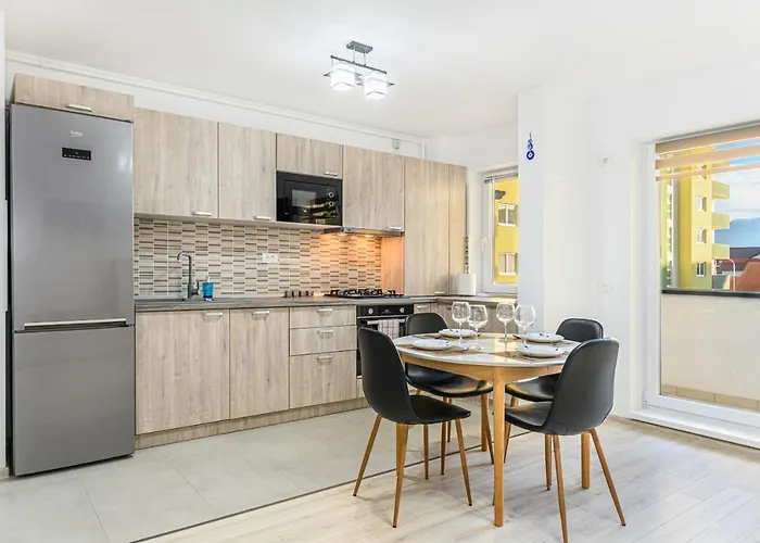 Апартаменты Happy Place 2 *