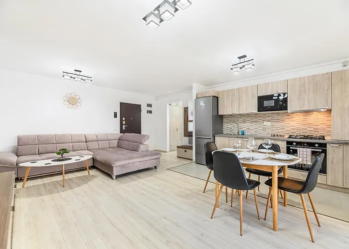 Happy Place 2 * Брашов